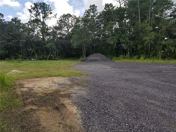 5th image of 25128 E Colonial Dr