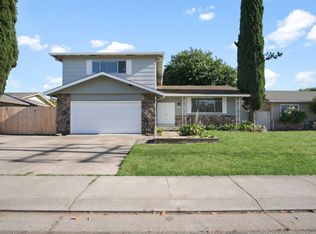 2956 W Hammer Ln, Stockton, CA 95209