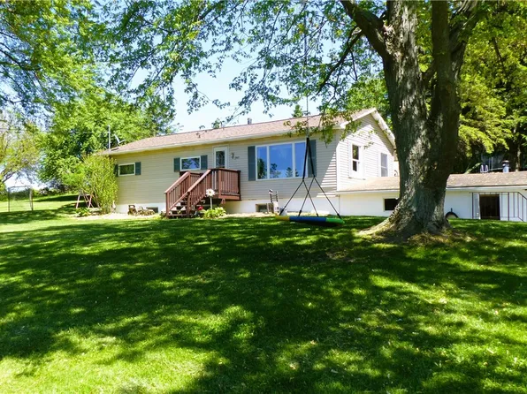 1743 Flat St, Penn Yan, NY 14527