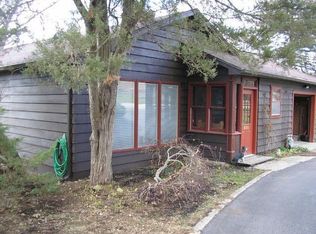 836 N Bennett St, Geneva, IL 60134
