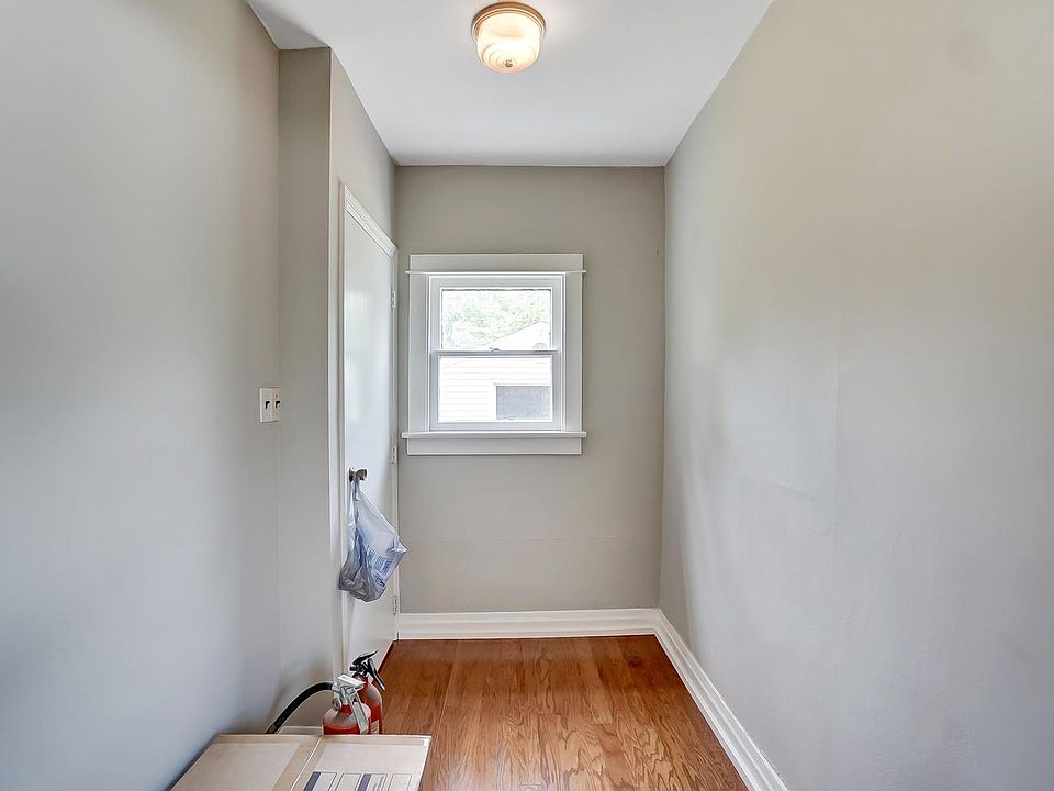 1st image of 2133 Courtland Ave