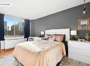 350 W 50th St APT 12C, New York, NY 10019