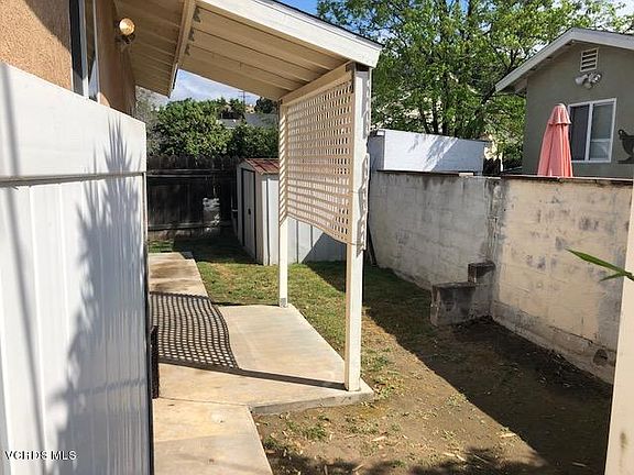 2nd image of 613 E Ventura St