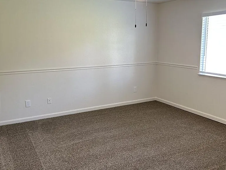 4724 W Manor Ct — Photo 11