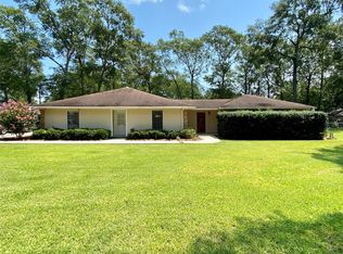 174 County Road 760, Buna, TX 77612