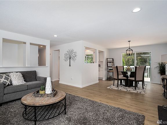3rd image of 1025 Avenue A