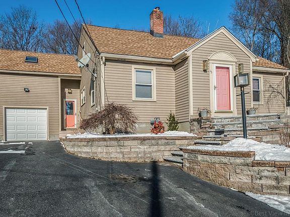 2nd image of 15 Sherwood Ave