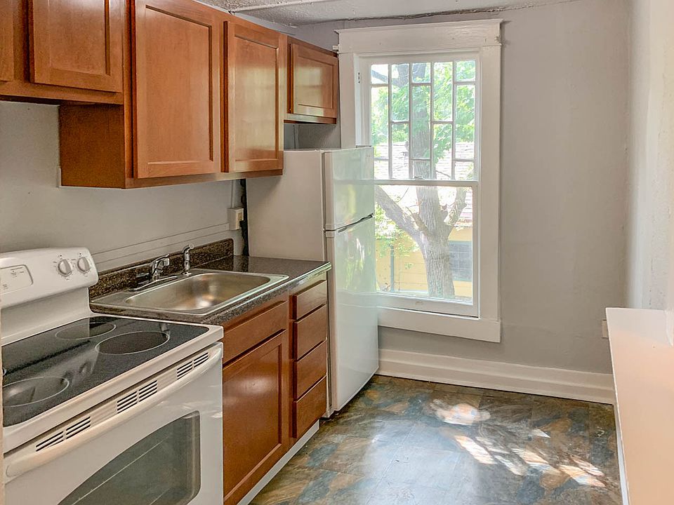 1st image of 706 Chickamauga Ave APT 15