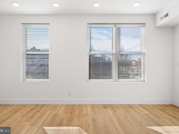 3rd image of 4117 Westminster Ave #2B