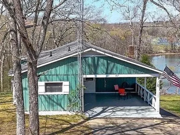 267 Primrose Dr, New Concord, KY 42076