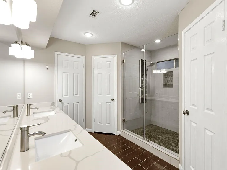 6307 Jadecrest Dr — Photo 28