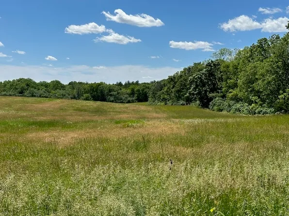 0 S Fleming Rd, Woodstock, IL 60098