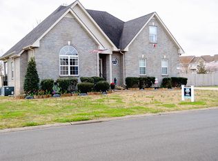 4915 Post Dr, Murfreesboro, TN 37128