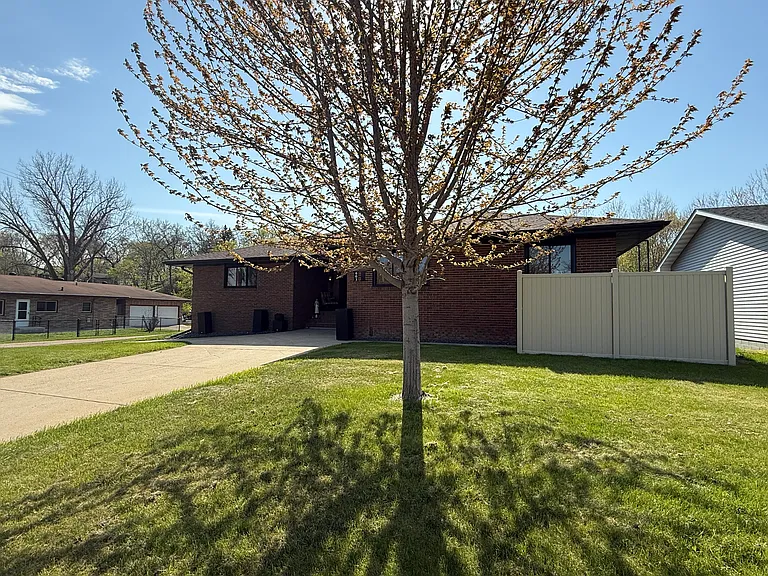 603 Northern Ave — Photo 50