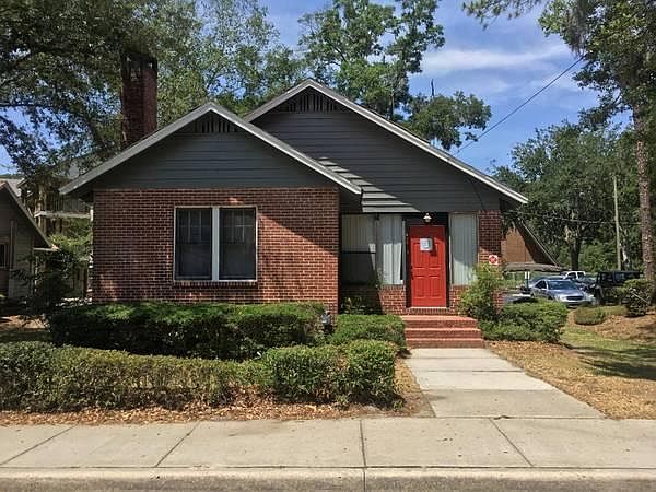 2nd image of 334 NW 17th St