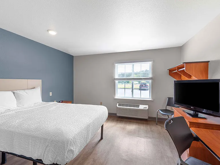 Studio Suite - 1 Full Bed