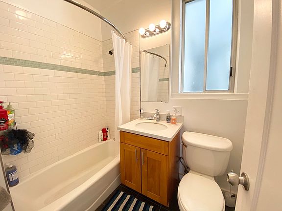 4th image of 1275 Washington St APT 4