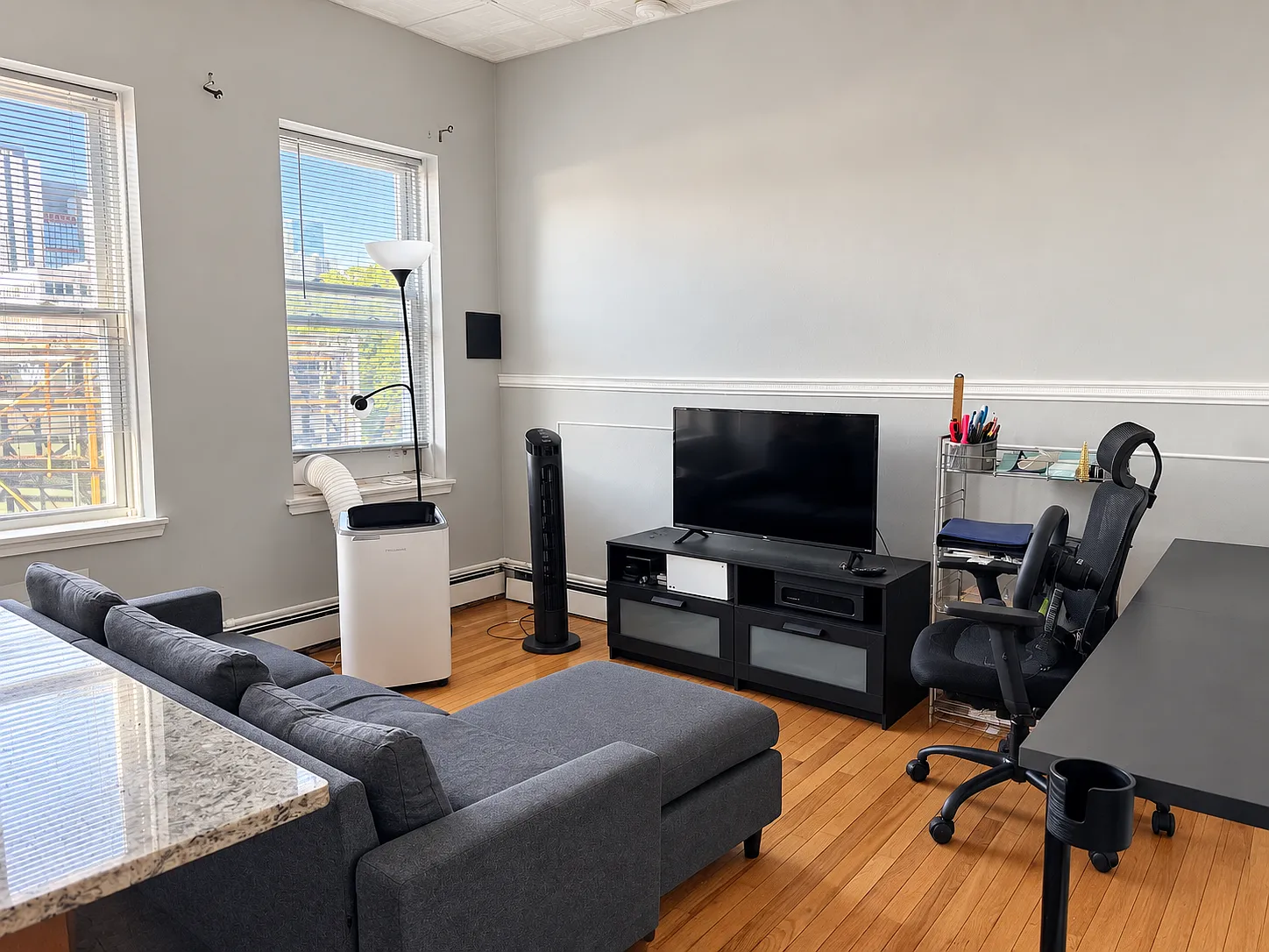 1 bed, 500 sqft, $2,500 — Photo 2