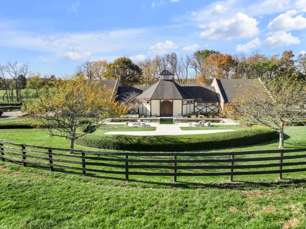 169 Muir Ln, Georgetown, KY 40324