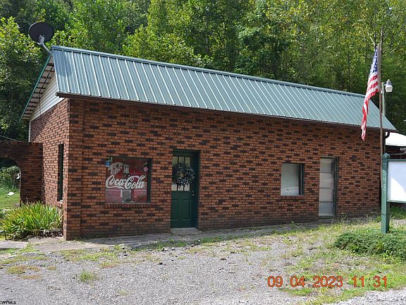 2nd image of 7548 Gauley Tpke