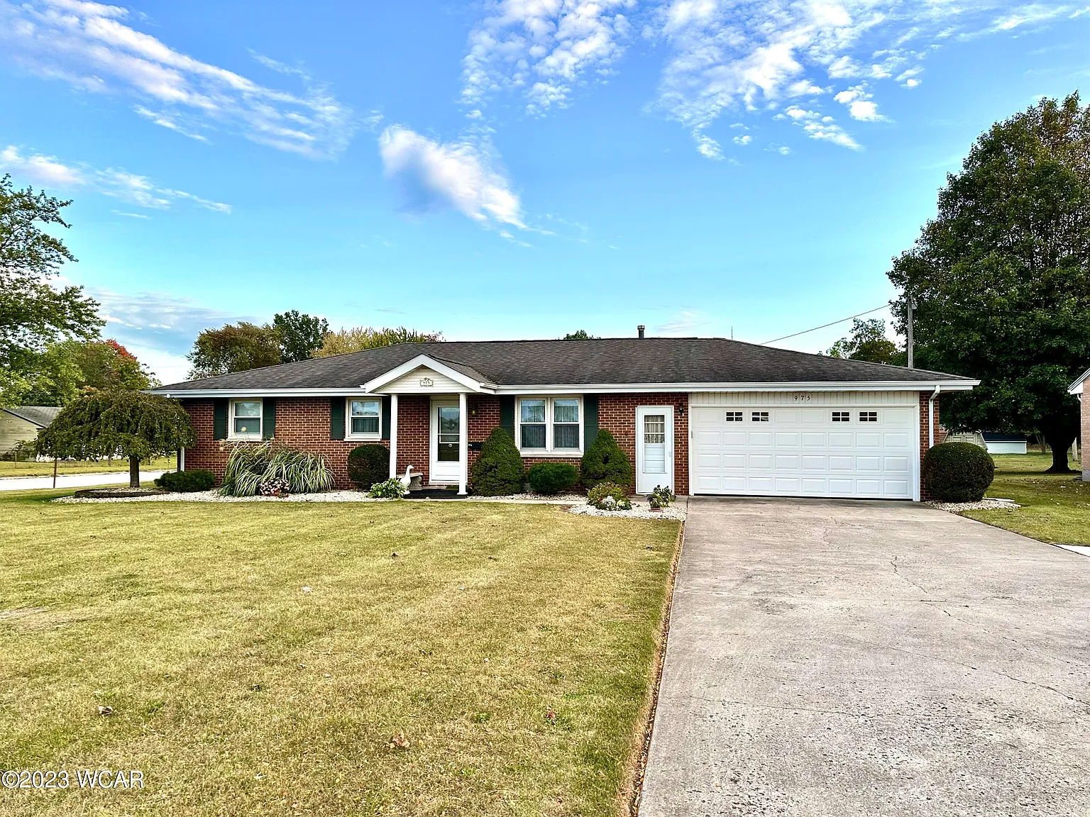 975 W Bluelick Rd photo 1