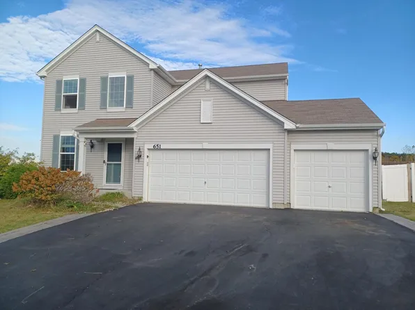 651 Olive Ln, Hampshire, IL 60140