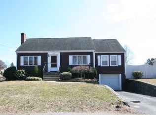 128 North St, Stoneham, MA 02180