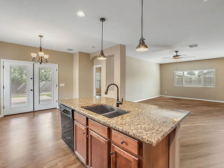 784 W Leadwood Ave — Photo 12