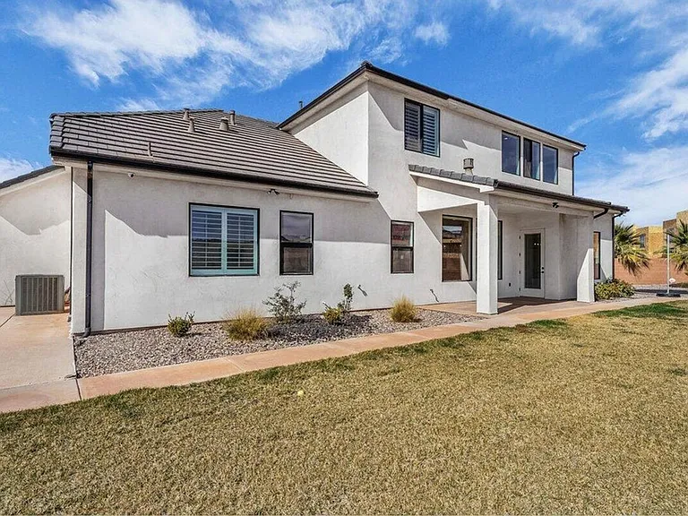 4159 S 490 E — Photo 34