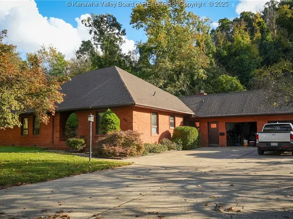 505 Whitaker Blvd W, Huntington, WV 25701