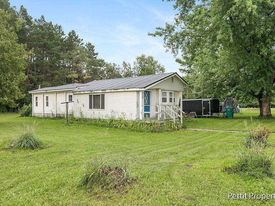 9795 Five Mile Rd, Evart, MI 49631 | MLS #23134153 | Zillow