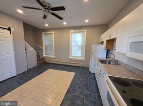20 Berks St