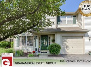 2435 Dickens Dr, Aurora, IL 60503