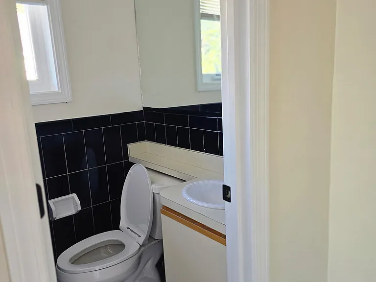 8 Rollins Ct — Photo 9