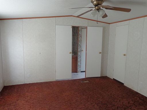 2nd image of 6801 Chantelle St