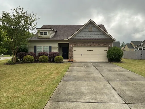 1036 Drakes Xing, Anderson, SC 29625
