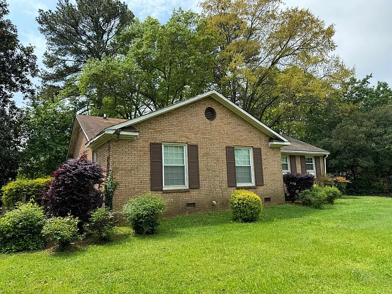 1514 Archdale Dr — Photo 19