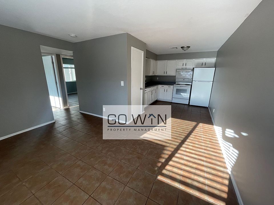1st image of 22 E Ingram St APT B