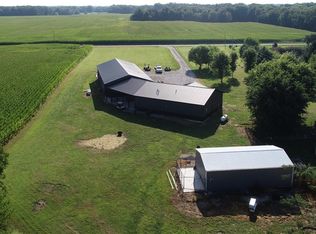 9175 N County Road 2150e, Ashmore, IL 61912