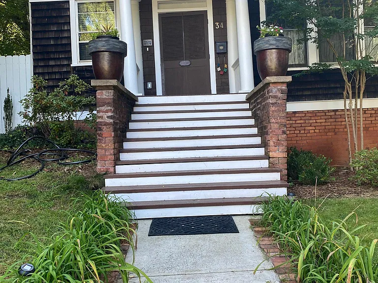 Hollywood St — Photo 17