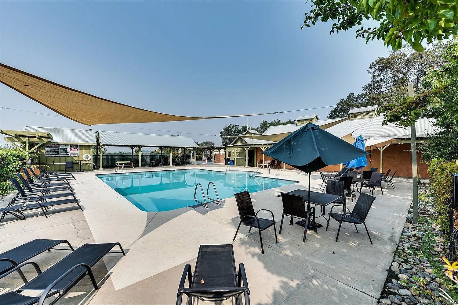 777 Triple Lode Dr — Photo 2