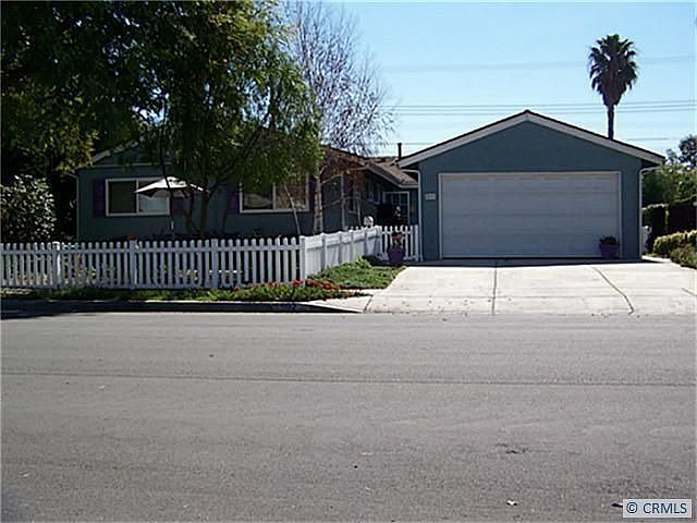 2nd image of 5592 Belle Ave