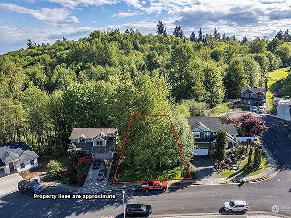 2nd image of 114 Surfview Drive