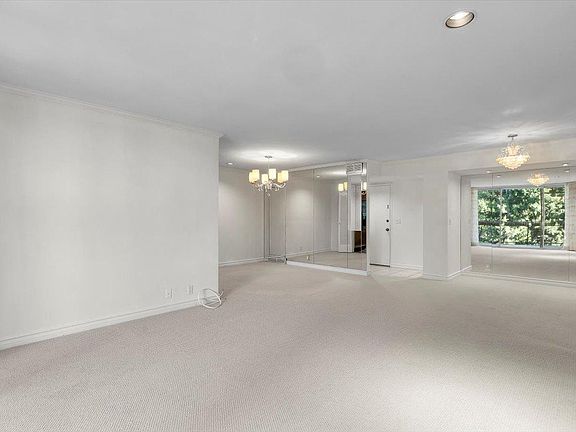 3rd image of 289 S Barrington Ave APT 301