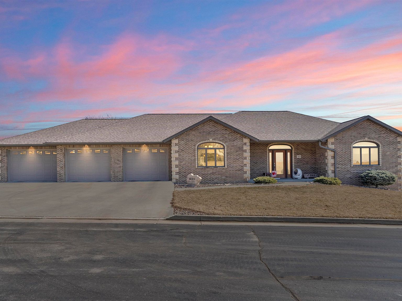 303 Darby Ln, Monona, IA 52159 Zillow