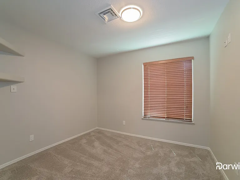 7738 W Jenan Dr — Photo 11