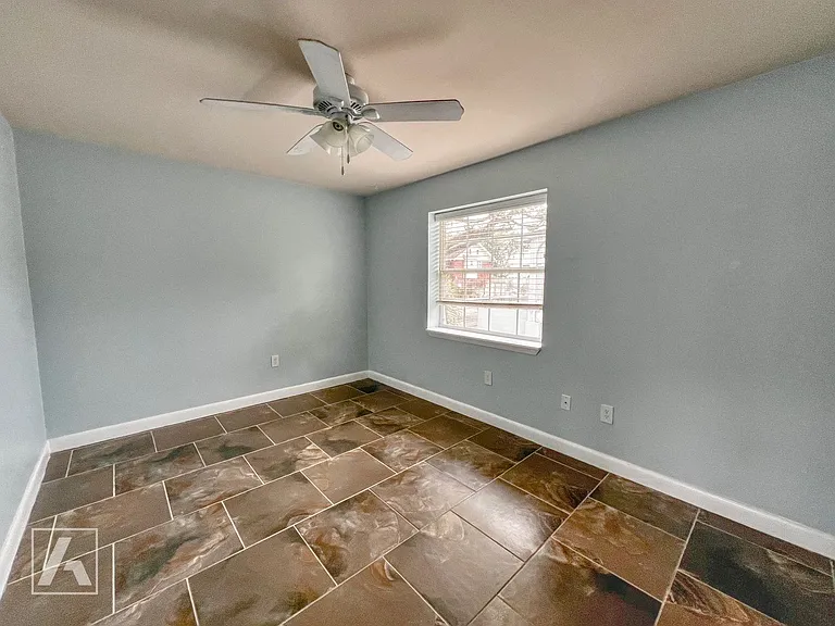 Highland Flats — Photo 8