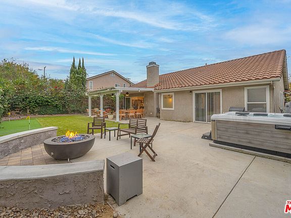 3rd image of 1220 Dincara Rd