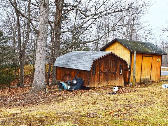 5th image of 5463 Cloyds Wood Dr