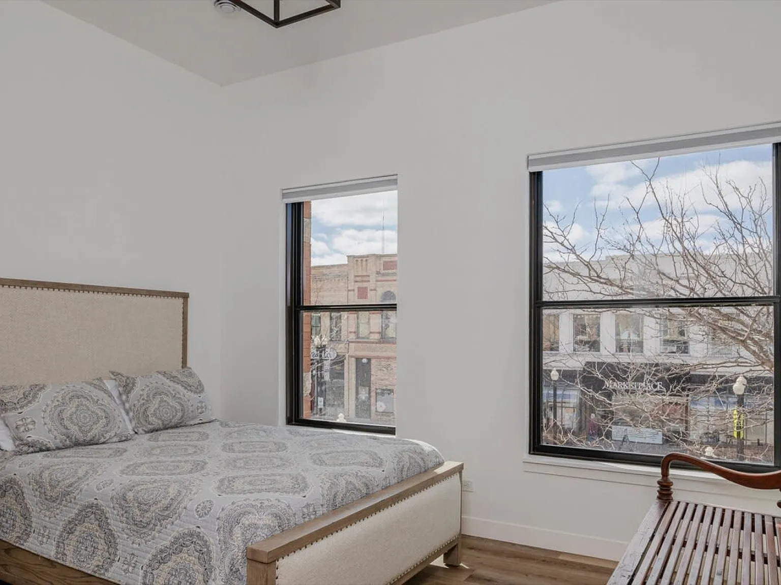 1 bed, 700 sqft, $2,850 — Photo 4